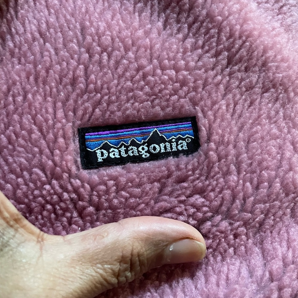 Nice color Patagonia sweater